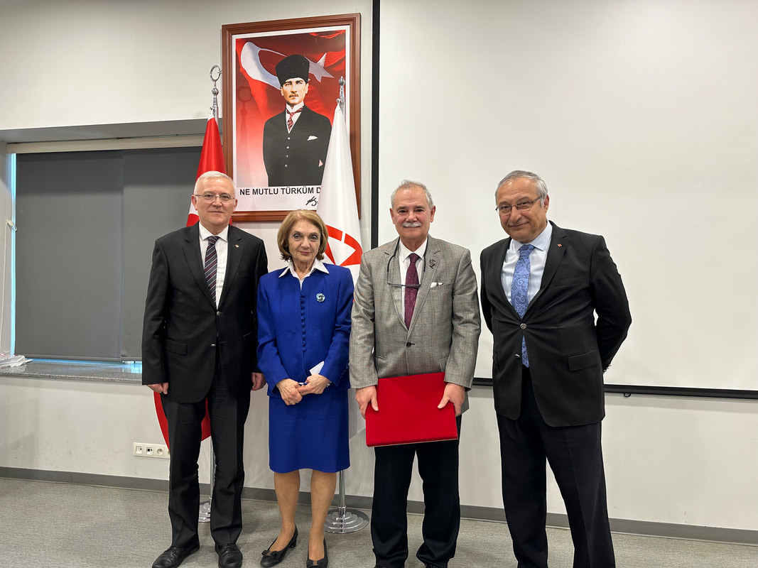 İsmail Hakkı Tonguç Belgeliği Vakfı 17 Nisan'ı Başkent Üniversitesi Servi Ve Konferansla Kutladı